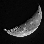 <font class="tempImageTitleThumbText">Waining Moon.</font><br>Kevan Hubbard<br>Sep 6 10:35am<br>Seaton Carew, Co Durham, Englan