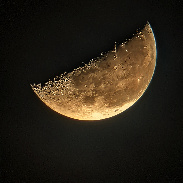 <font class="tempImageTitleThumbText">Halfish Moon</font><br>Kevan Hubbard<br>Oct 4 12:17am<br>Seaton Carew, Co Durham, Englan