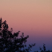<font class="tempImageTitleThumbText">Conjunction Venus Jupiter</font><br>Lamid<br>Aug 27 9:45pm<br>Slovakia