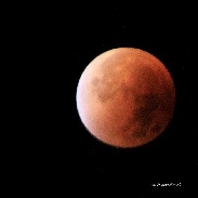 <font class="tempImageTitleThumbText">LUNAR ECLIPSE</font><br>Layla Wijsmuller-Vafi<br>Sep 28 10:05am<br>Holland, Haarlem