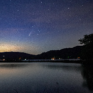 <font class="tempImageTitleThumbText">Comet Neowise</font><br>Lenny Angello<br>Jul 15 5:21pm<br>Bellingham, WA (Lake Whatcom)