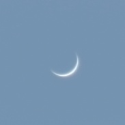 <font class="tempImageTitleThumbText">Daytime Venus 4% Illuminated</font><br>Leo Caldas<br>Oct 16 8:45pm<br>Brasilia