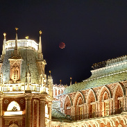 <font class="tempImageTitleThumbText">Total Lunar Eclipse</font><br>Leonid<br>Sep 8 1:56pm<br>Moscow, Russia