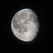 <font class="tempImageTitleThumbText">Waning Gibbous Moon</font><br>Les Brooks <br>Aug 31 11:23pm<br>East Shore Village, Seaham, Dur