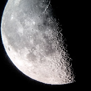 <font class="tempImageTitleThumbText">Last Quarter Moon</font><br>Les Brooks <br>Oct 3 2:30am<br>Nerja, Andalusia, Spain.
