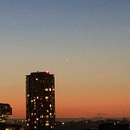 <font class="tempImageTitleThumbText">Venus After Sunset.</font><br>Les Brooks<br>Apr 9 8:30am<br>Zetland, Sydney, NSW, Australia