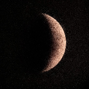 <font class="tempImageTitleThumbText">4 Day Old Moon In Poor Seeing</font><br>Les Brooks<br>Jul 18 9:31pm<br>East Shore Village, Seaham, Dur