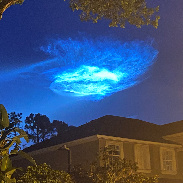 <font class="tempImageTitleThumbText">SpaceX Rocket Trails</font><br>MARTIN ZLOTY<br>Oct 13 12:55pm<br>Land O Lakes, Florida