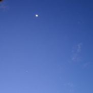<font class="tempImageTitleThumbText">Moon, Venus Captured At Storm Window</font><br>Mario J. Avila (Retired)<br>Aug 17 11:17pm<br>Santiago. Chile