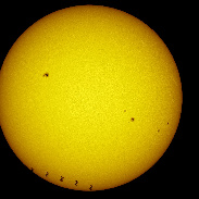 <font class="tempImageTitleThumbText">The International Space Station Transitin</font><br>Maximilian Teodorescu<br>May 31 1:42pm<br>Magurele, Romania