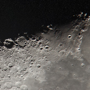 <font class="tempImageTitleThumbText">Lunar X And V</font><br>Nick Bradley<br>Oct 18 1:14pm<br>Waikiki, Honolulu, Hawaii, USA