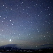 <font class="tempImageTitleThumbText">Geminid Over Venus</font><br>OLIVIER STAIGER<br>Dec 18 9:16am<br>Lake Myvatn, northern Iceland