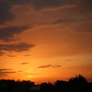 <font class="tempImageTitleThumbText">Clouds Sunset</font><br>Olga<br>Sep 7 9:14am<br>Ukraine, Zaporizhzhya