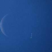 <font class="tempImageTitleThumbText">Moon And Venus</font><br>Óscar Blanco<br>Nov 9 5:48pm<br>A Coruña, Galicia, Spain