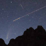 <font class="tempImageTitleThumbText">Comet Neowise</font><br>Paul Cragg<br>Jul 25 12:49pm<br>Jersey, Channel Islands, GB.