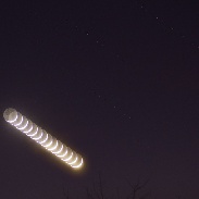<font class="tempImageTitleThumbText">Venus, Mars, New Moon Conjunction</font><br>Pete Glastonbury<br>Feb 20 8:50pm<br>Devizes, Wiltshire, UK