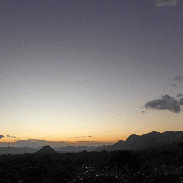 <font class="tempImageTitleThumbText">Volcanic Sunset With Crepuscular Rays</font><br>Peter Lowenstein<br>Dec 12 10:58am<br>Mutare, Zimbabwe