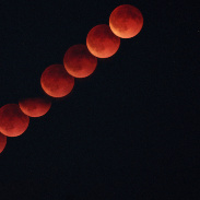 <font class="tempImageTitleThumbText">Cloudly Lunar Eclipse</font><br>Peter Zimnikoval<br>Sep 8 6:43pm<br>Banska Bystrica, Slovakia
