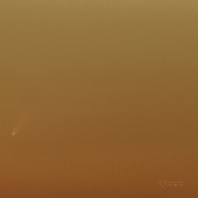 <font class="tempImageTitleThumbText">Comet NEOWISE</font><br>Petr Horálek<br>Jul 4 3:23am<br>Proseč u Chrudimi, Czech Repub