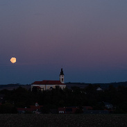 <font class="tempImageTitleThumbText">Harvest Moon Rising</font><br>project nightflight<br>Sep 27 6:55am<br>Austria, Weinviertel