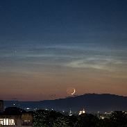 <font class="tempImageTitleThumbText">Moon, Planets & NLC</font><br>Radu Anghel<br>Jun 17 8:51am<br>Bacau, Romania