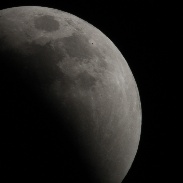 <font class="tempImageTitleThumbText">Lunar Eclipse</font><br>Rafael Lopez<br>Sep 28 2:19pm<br>Bogotá, Colombia