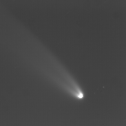 <font class="tempImageTitleThumbText">Comet Neowise</font><br>Raffaello Lena<br>Jul 8 4:20pm<br>Rome Italy
