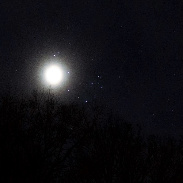 <font class="tempImageTitleThumbText">Venus+Pleiades</font><br>Randal Johnson<br>Apr 4 3:24pm<br>Etty, Kentucky
