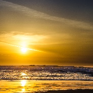 <font class="tempImageTitleThumbText">Sunset</font><br>Ras Sv<br>Jul 18 5:37am<br>California