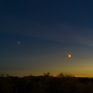 <font class="tempImageTitleThumbText">Venus & Jupiter</font><br>Ray Butler<br>Jun 16 3:38pm<br>Galway City, Ireland