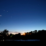 <font class="tempImageTitleThumbText">Venus - Jupiter Meetup</font><br>Richard Kurtz<br>Jun 9 1:31pm<br>Chester, NY, USA