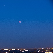<font class="tempImageTitleThumbText">Total Lunar Eclipse</font><br>Rob Carew<br>Jul 27 10:13pm<br>Melbourne Australia