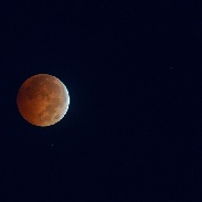 <font class="tempImageTitleThumbText">Total Lunar Eclipse</font><br>Robert + Elisabeth Slobins<br>Oct 10 4:45am<br>Timber Hollow Overlook, Shenand