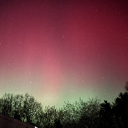 <font class="tempImageTitleThumbText">Aurora</font><br>Robert Francis<br>Nov 12 3:11am<br>Derry, New Hampshire, USA