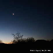 <font class="tempImageTitleThumbText">Waning Crescent Moon Approach Venus</font><br>Salvador Aguirre<br>May 25 12:42am<br>Hermosillo, Sonora, Mexico