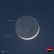 <font class="tempImageTitleThumbText">Waxing Crescent  & Venus </font><br>Siti Sarah<br>Sep 3 1:35pm<br>Malaysia
