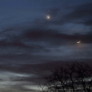 <font class="tempImageTitleThumbText">Mars, Venus And New Moon Conjunction</font><br>Thomas Schenk<br>Feb 21 10:01am<br>Evening at sunset i saw this co