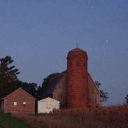 <font class="tempImageTitleThumbText">Total Lunar Eclipse</font><br>Tom Wagner<br>Oct 8 4:35pm<br>Waterloo, Iowa, USA