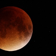 <font class="tempImageTitleThumbText">Total Lunar Eclipse</font><br>Valmir Martins de Morais<br>Sep 28 3:24am<br>Juazeiro do Norte, Ceará, Braz