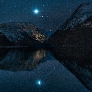 <font class="tempImageTitleThumbText">Meteor And Venus</font><br>Vegard Lødøen<br>Dec 18 8:50pm<br>Norway