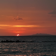 <font class="tempImageTitleThumbText">Sun Eclipse </font><br>Vincenzo Smacchia<br>Aug 14 3:41pm<br>Italy