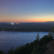 <font class="tempImageTitleThumbText">C/2020 F3 (NEOWISE) And Meteor</font><br>Vladimir Nerush<br>Jul 25 9:35pm<br>Nizhny Novgorod Oblast, Russia