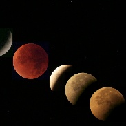 <font class="tempImageTitleThumbText">Lunar Eclipse</font><br>Wojciech Piskorz<br>Sep 28 9:03am<br>Gliwice, Poland